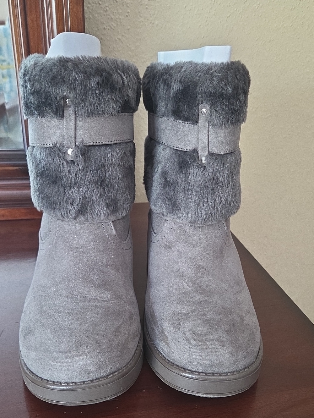 G by Guess Gray Faux Fur Cuff Winter Boots